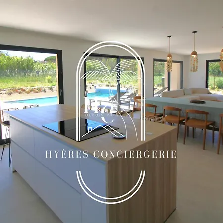 Moderne Giens Proche Piscine Climatisation Wifi By Hc Вилла Йер